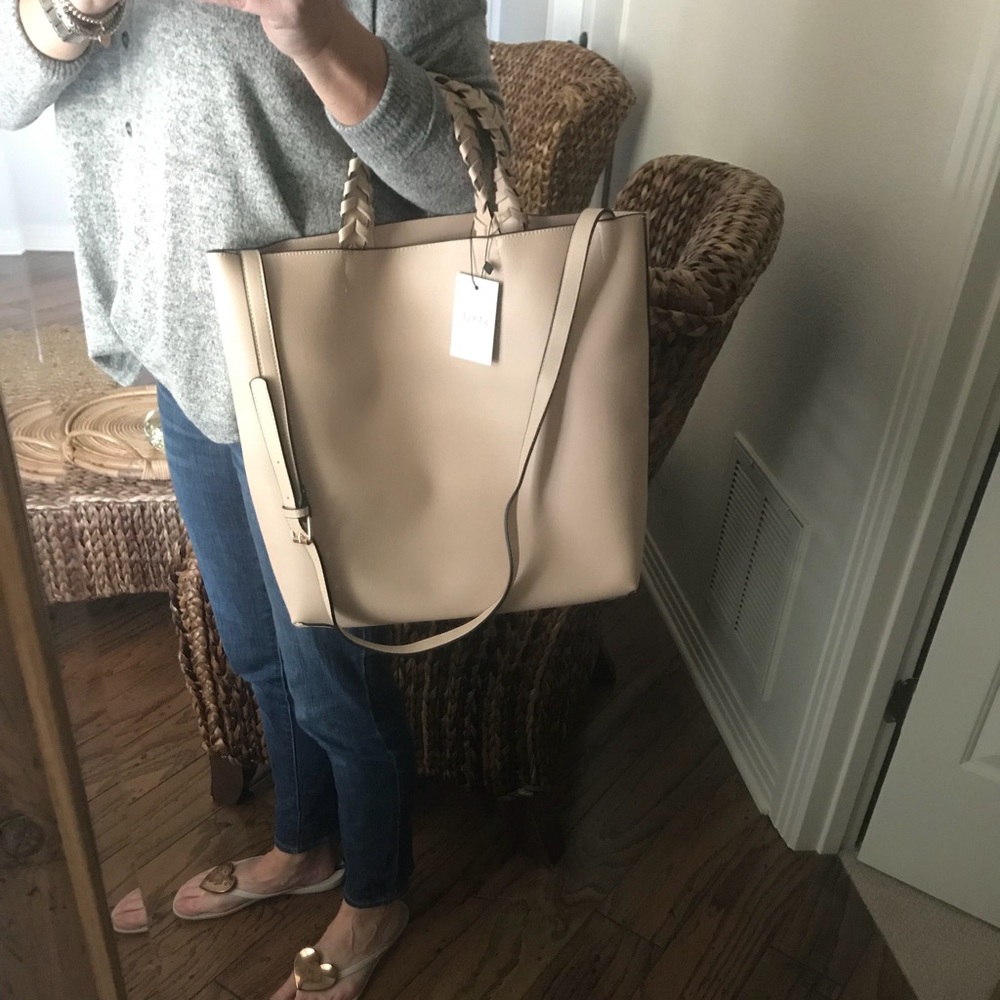 Beautiful brand new purse